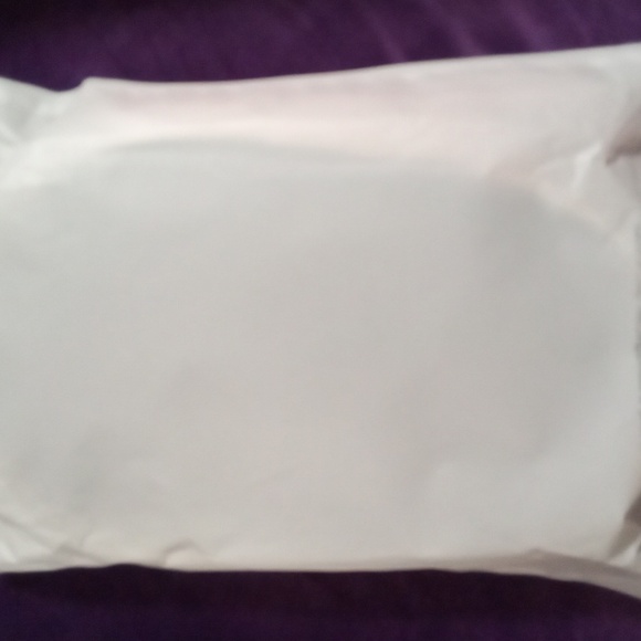 Emax design. Wig. Purple. Nwt! - Picture 3 of 4